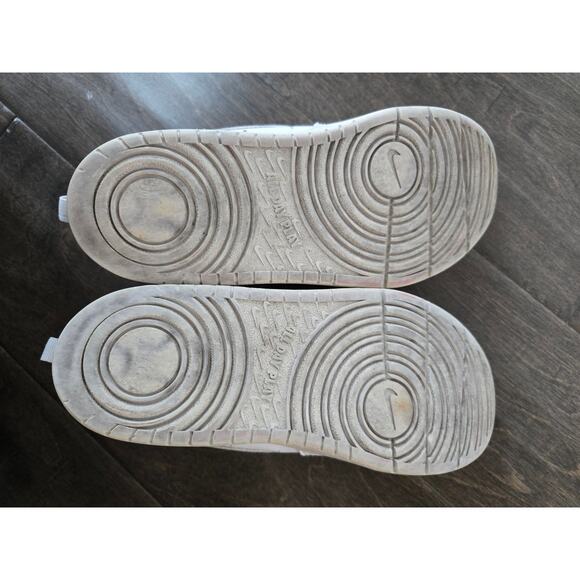 Nike Kids Court Borough Low Recraft Adjustable Strap Sneakers White Size 1 - Picture 5 of 6